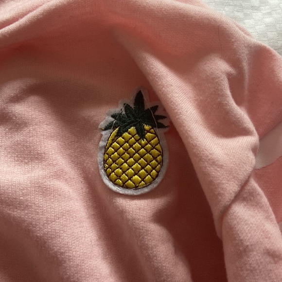 pink cropped hoodie - Picture 2 of 2